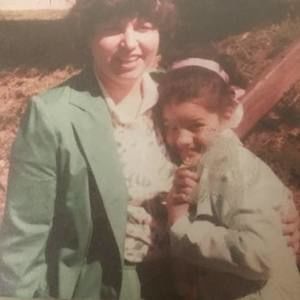 Meet your Posher, Angela